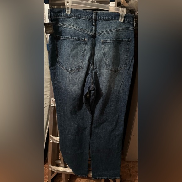 Women’s a.n.a Highest-Rise Vintage Straight Jeans (size 14) - Picture 8 of 8